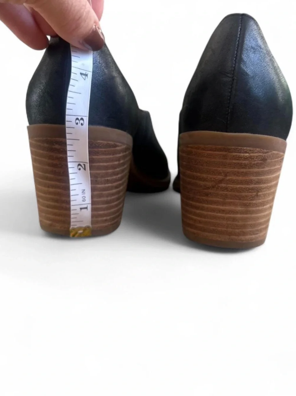 Lucky Brand Black Leather Peep Toe Block Heel Sandal Raheema Cut Out Size 8.5